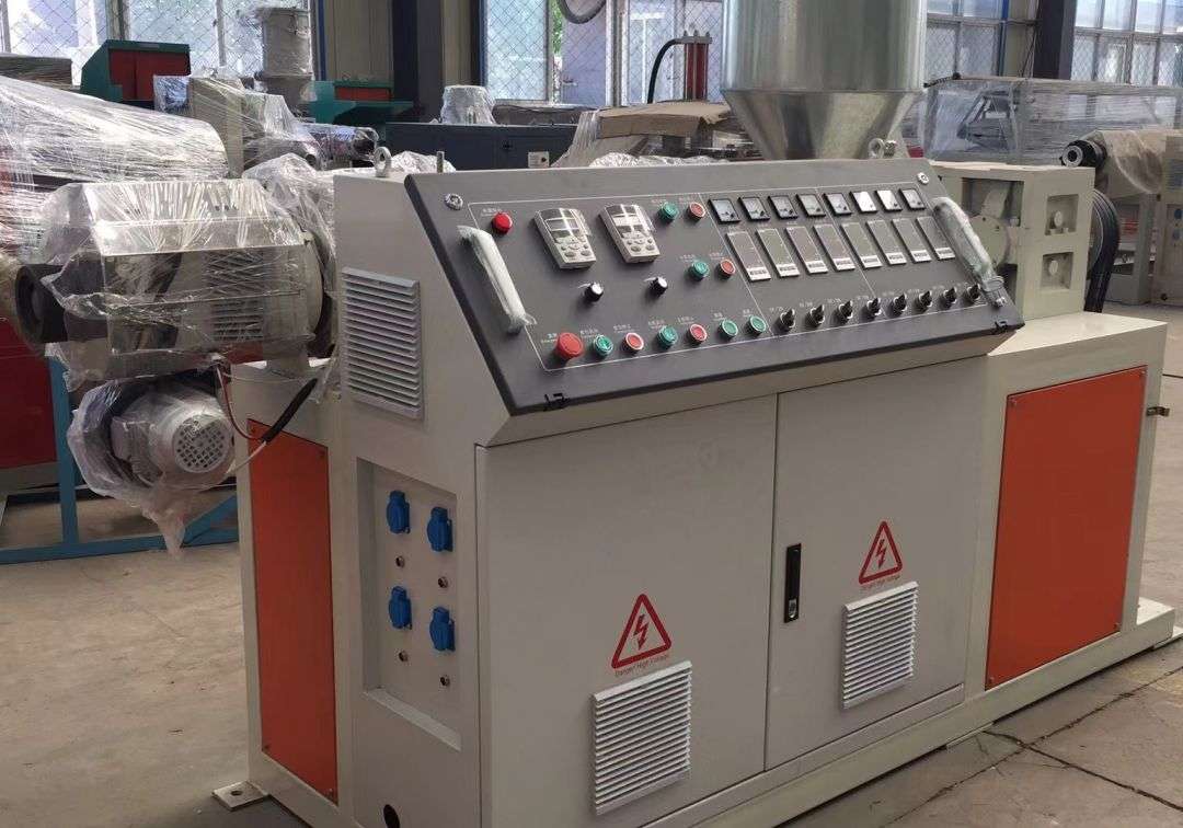 Equipo de aislamiento térmico de PP