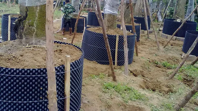 Máquina para fabricar controladores de raíz